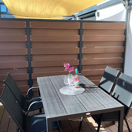 Aparthotel Pauzo Balaton Balatonföldvár Esterno foto
