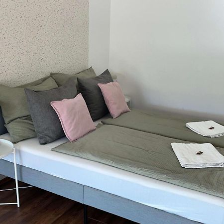Aparthotel Pauzo Balaton Balatonföldvár Esterno foto