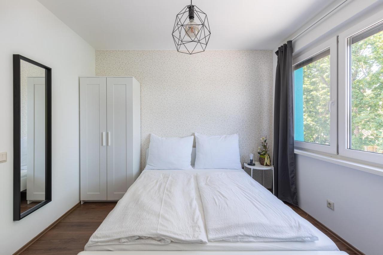 Aparthotel Pauzo Balaton Balatonföldvár Esterno foto