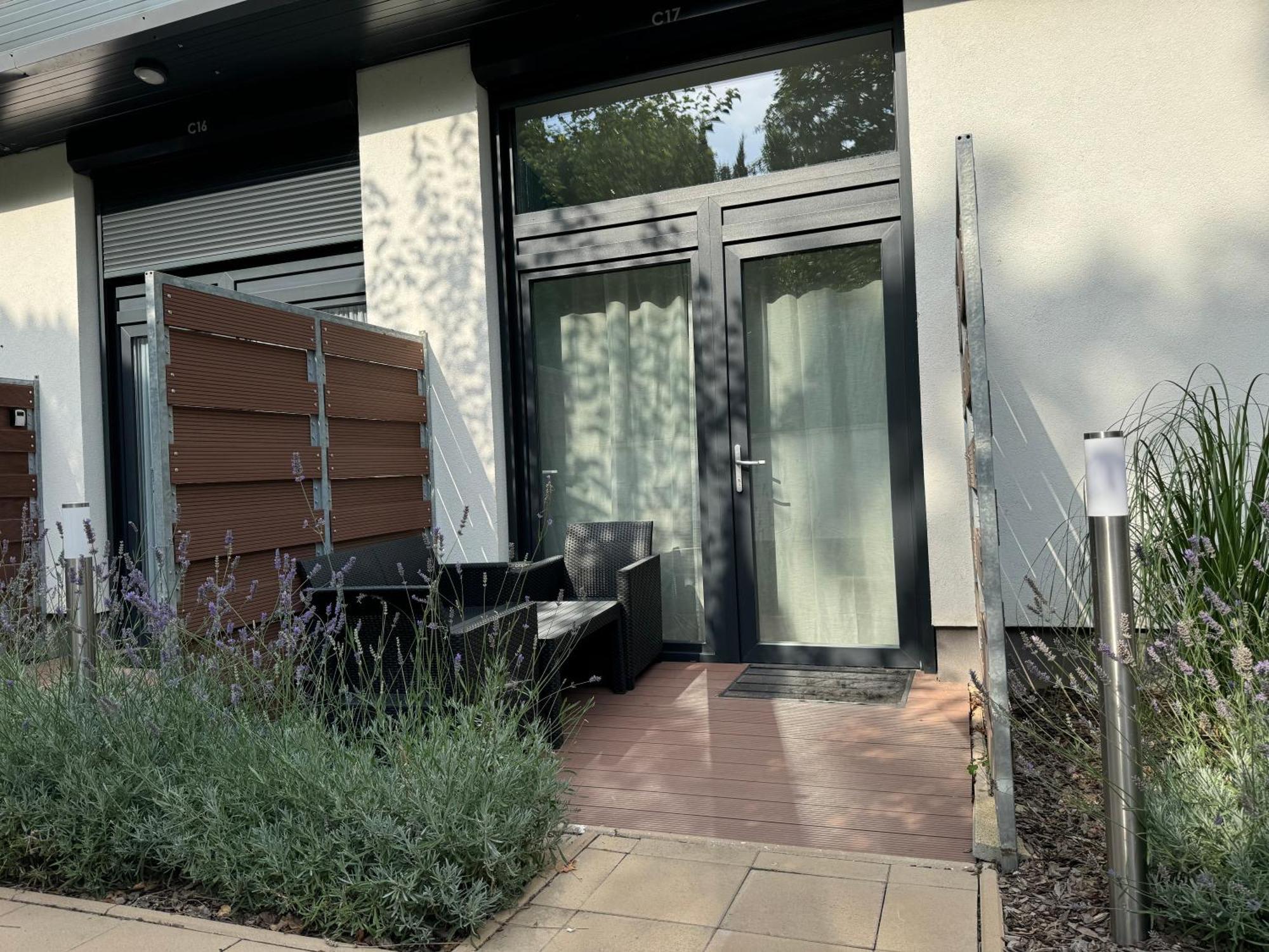 Aparthotel Pauzo Balaton Balatonföldvár Esterno foto